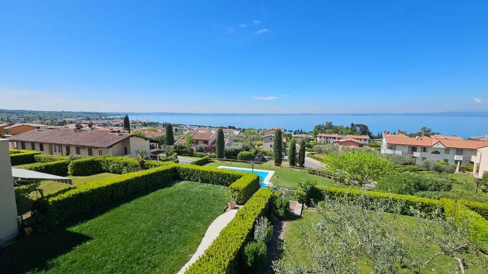 Apartment Perla Del Garda - Regarda Travel Lazise