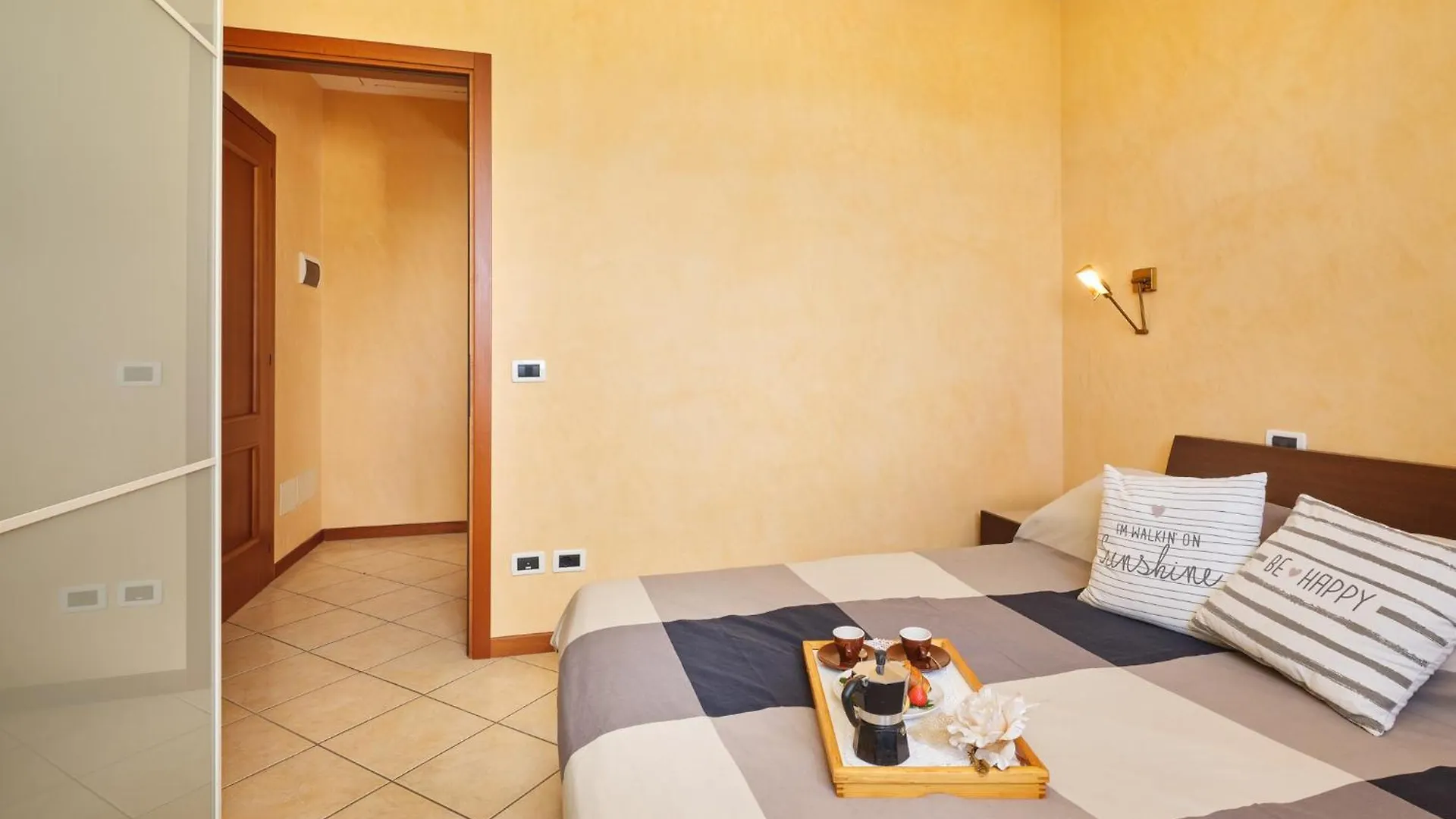 Apartment Perla Del Garda - Regarda Travel Lazise 0*,