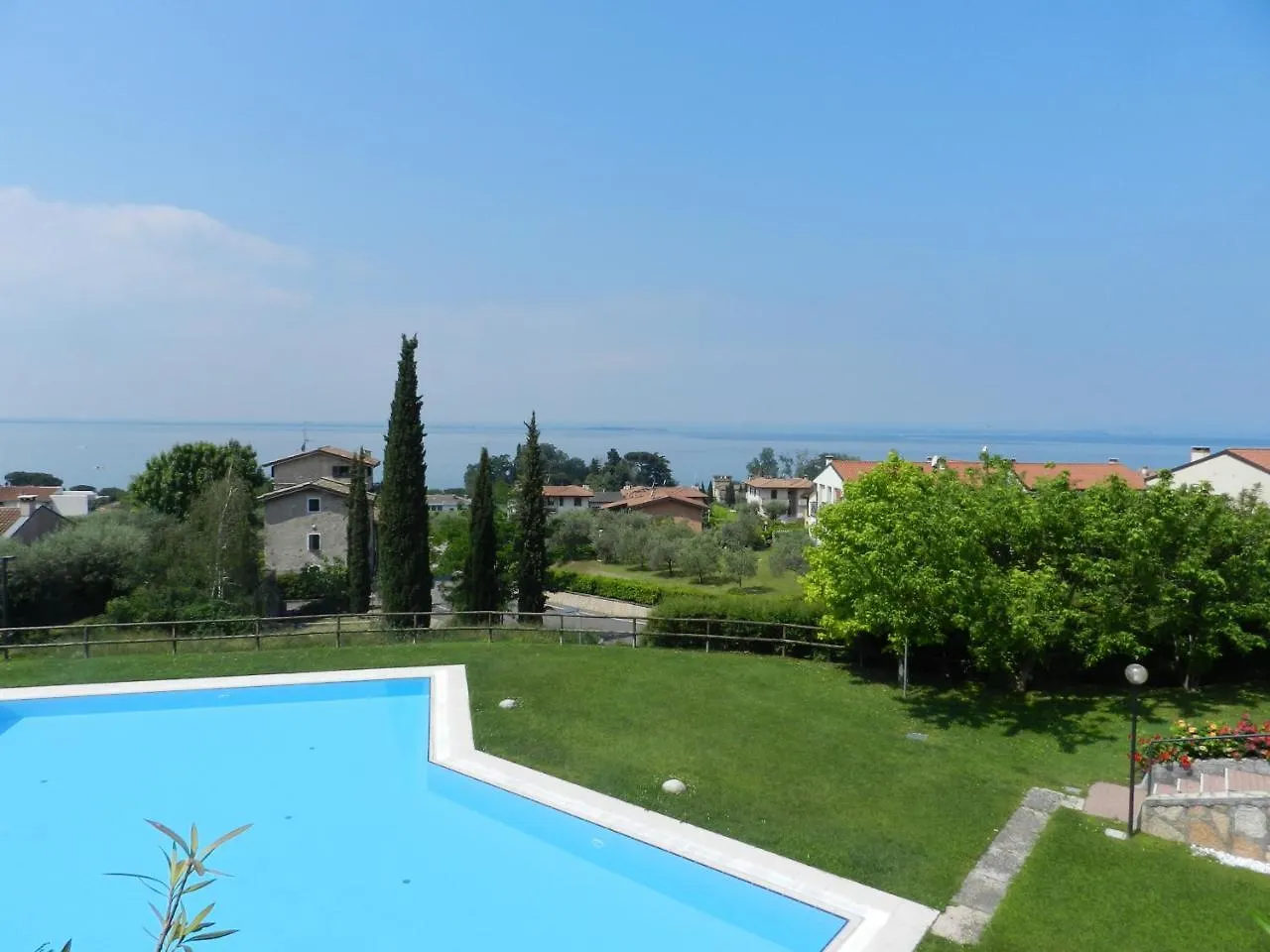 Apartment Perla Del Garda - Regarda Travel Lazise